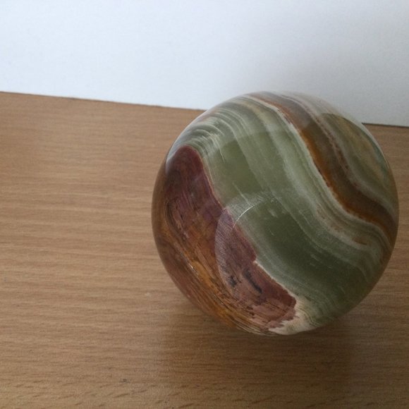 Natural stone fruit figurine paperweight pear shape green brown tan - Picture 5 of 6